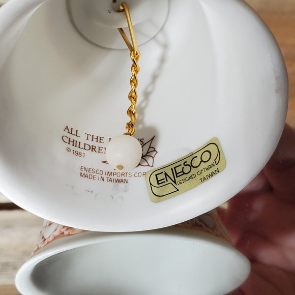 Enesco 1981 'with Love" Bell - Pilgrim Girl - "All The Lord's Children" - Picture 2 of 6